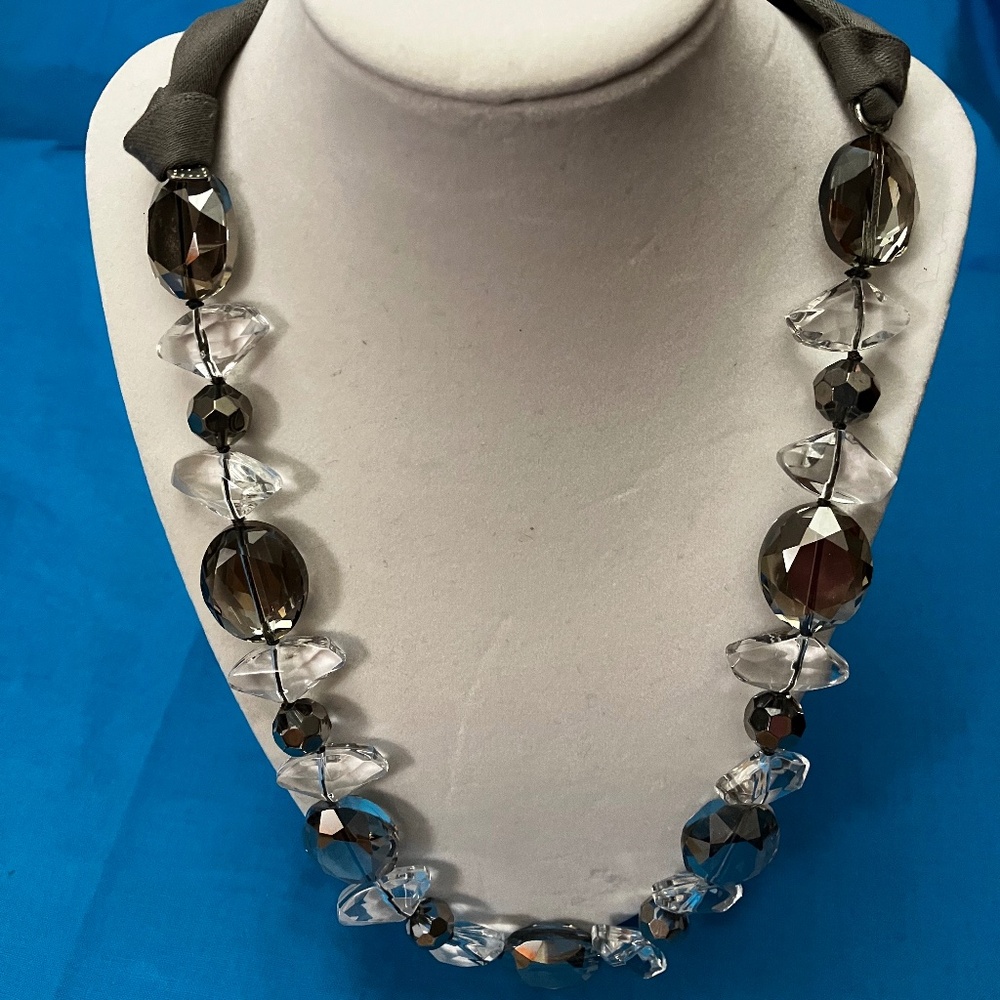 Stella & Dot Chloe Ribbon Tie Smokey Grey Necklace